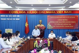 国家主席阮春福：依法严惩针对儿童的暴力行为