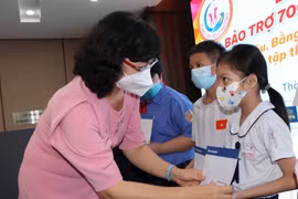 胡志明市拨款9000多亿越盾用于2022年春节民生保障 