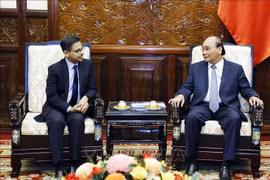 越南国家主席阮春福会见印度驻越大使