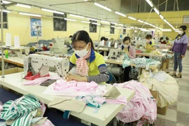 越南纺织服装业努力渡过困难实现可持续发展