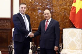 沙特阿拉伯、以色列和阿塞拜疆驻越大使拜会越南国家主席阮春福