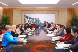 武德儋副总理会见UNICEF执行主任凯瑟琳·拉塞尔