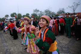 “祖国各地的盎然春色”汇聚河内 