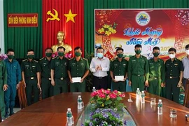 西宁省优抚家庭和边防力量收到国会主席王廷惠的春节慰问品