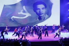 武文杰总理诞辰100周年纪念大会在永隆省举行