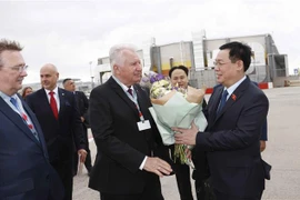 越南国会主席王廷惠开始对匈牙利进行正式访问