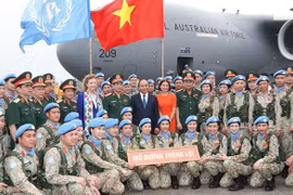 📝时评： 越南人民军建军日：军事外交以“高瞻远瞩”为引领 牢牢捍卫祖国 