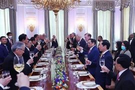 越南总理范明政出席美国总统的招待宴会