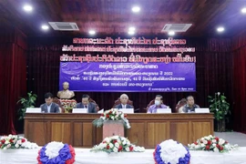 越老建交60周年：越老双边特殊关系研讨会举行
