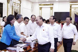 国家主席阮春福：胡志明市需着力解决引起人民不满的问题