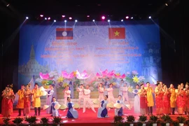 越老建交60周年：河静省与老挝各地加强多个领域的合作关系
