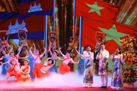 越柬两国举行越柬建交55周年活动