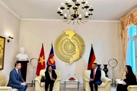 越南国庆节77周年：越南与柬埔寨致力巩固和发展双边关系