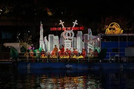2022年“上滨下船”迎春花市开幕 色彩缤纷点缀平东码头