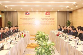 越南-老挝加强分享宣教工作经验