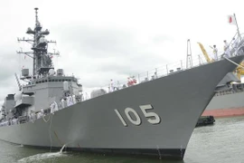 日本海上自卫队远程训练舰编队访问岘港