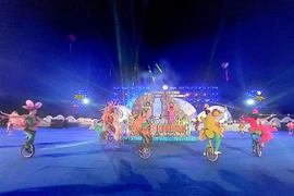 2022年下龙狂欢节在因疫情被暂停两年后重新举办