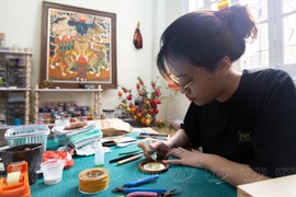 组图：金沙画--当代艺术中的珐琅应用