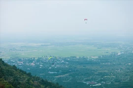 组图：测站山--同奈省颇具吸引力的旅游景点