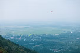 组图：测站山--同奈省颇具吸引力的旅游景点