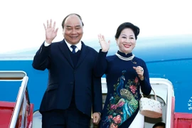 越南政府总理阮春福赴奥斯陆 开始挪威访问之行（组图）