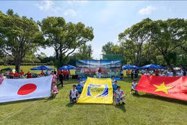 旅居日本九州地区越南人足球比赛举行。图自越通社