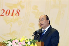 政府与各地方全国会议圆满落幕
