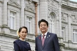 安倍“肯定”昂山素季对罗兴亚人问题的努力