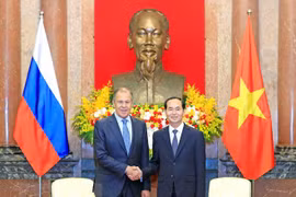 国家主席陈大光会见俄罗斯联邦外交部部长谢尔盖·拉夫罗夫