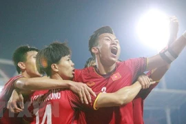 阮春福：越南国足应继续保持冷静 信心十足 为祖国争光