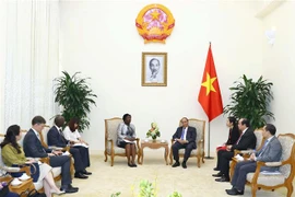 政府总理阮春福会见世行东亚与太平洋地区副行长维多利亚·克瓦