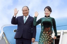 阮春福出席第十届日本与湄公河流域国家峰会和访问日本：促进越日合作向纵深、全面、务实发展