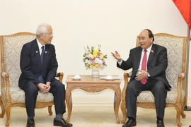 越南政府总理阮春福会见日本兵库县知事井户敏三