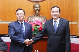 越南祖国阵线与老挝建国阵线的合作关系不断走向深入