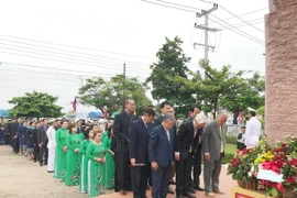 世界各地举行纪念胡志明主席诞辰128周年的活动