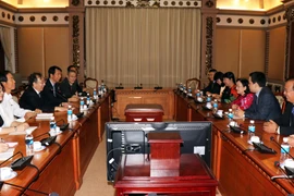 胡志明市与中国上海市加强人民代表工作交流
