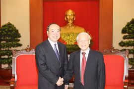 越共中央总书记阮富仲会见中国共产党代表团