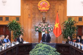 政府总理阮春福会见美国—东盟商务理事会代表团
