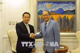 多米尼加领导均表示希望发展对越南关系