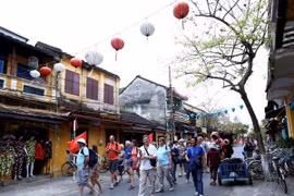 越南旅游推介路演活动在印尼举行