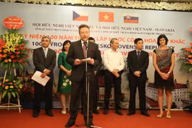 捷克共和国成立100周年纪念活动在河内举行
