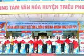 “黄沙、长沙归属越南—历史证据和法律依据”展览会在广治省举行