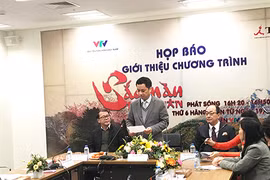 越南观众在荧幕上欣赏“多彩日本”