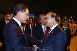 越南政府总理阮春福圆满结束出席首届中国国际进口博览会之行