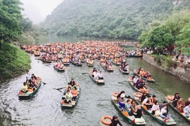 4•30越南南方解放日和5•1国际劳动节假期：越南各地旅游景点接待游客量猛增