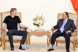 政府总理阮春福会见新西兰Zuru集团总裁马修·莫布雷