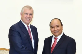 阮春福会见英国约克公爵安德鲁王子