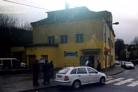 杀害越裔妇女捷克凶犯获刑18年 