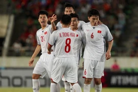 AFF Suzuki Cup 2018：越南队以3比0战胜老挝队 取得开门红