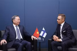 苏林总书记、国家主席会见芬兰总统亚历山大·斯图布。图自越通社